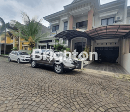 Hunian Cantik Modern Lb 225m2 di Kasihan, Bantul Hunian Cantik Modern Lb 225m2 di Kasihan, Bantul