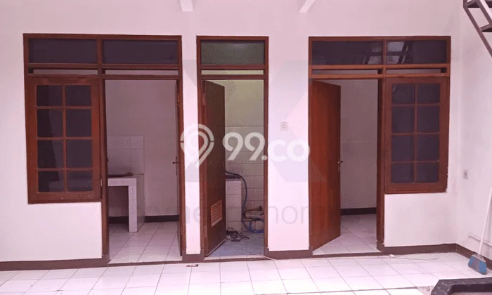 Rumah di Bandung Kulon, 1 KM, Akses Mudah Fasilitas Umum, LT 162m² Bangunan 162m² Rumah di Bandung Kulon, 1 KM, Akses Mudah Fasilitas Umum, LT 162m² Bangunan 162m²