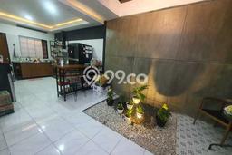 Jual Rumah Luas Megah Dengan View Eksklusif di Bintaro, Jakarta Selatan Jual Rumah Luas Megah Dengan View Eksklusif di Bintaro, Jakarta Selatan