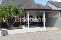 HOT PROPERTY! Rumah Strategis area Depok, LT 155m² Bangunan 100m² HOT PROPERTY! Rumah Strategis area Depok, LT 155m² Bangunan 100m²