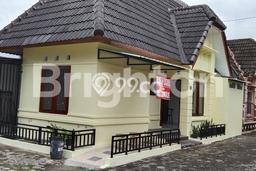 Rumah Strategis di Condong Catur, Akses ke Condong Catur, Sleman, Sleman - 3 KT Rumah Strategis di Condong Catur, Akses ke Condong Catur, Sleman, Sleman - 3 KT