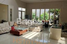 Rumah Mewah LB 400m2 Siap Pakai Desain Elegan di Mulyosari, Surabaya Rumah Mewah LB 400m2 Siap Pakai Desain Elegan di Mulyosari, Surabaya