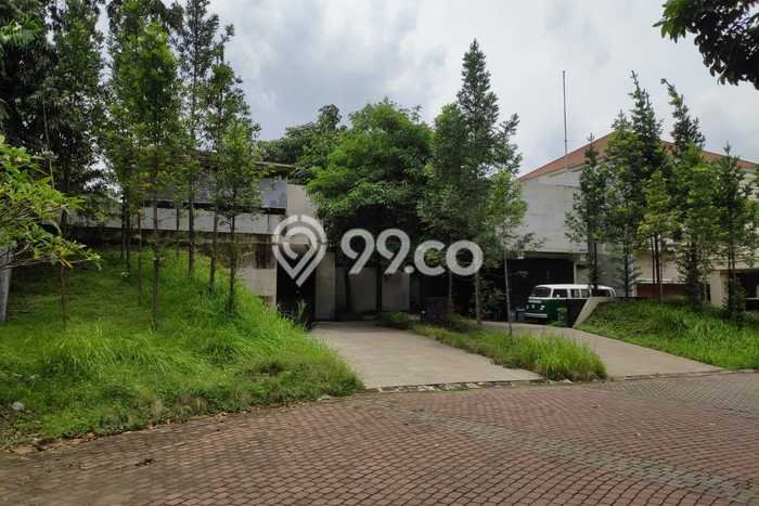 Rumah Modern area Candisari, Semarang, Luas 1157m² Bangunan 740m² Rumah Modern area Candisari, Semarang, Luas 1157m² Bangunan 740m²