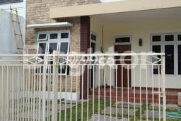 NEW LISTING! Rumah Strategis area Ngemplak, Luas 138m² Bangunan 80m² NEW LISTING! Rumah Strategis area Ngemplak, Luas 138m² Bangunan 80m²