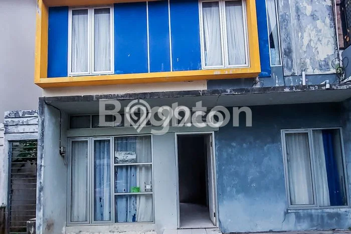 Rumah Modern Cantik 3 KT Bisa Langsung Pindah di Balikpapan Selatan Rumah Modern Cantik 3 KT Bisa Langsung Pindah di Balikpapan Selatan