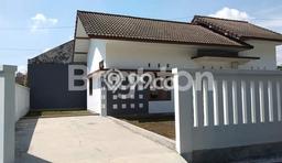 Rumah PREMIUM area Depok, Sleman, LT 259m² LB 74m² KESEMPATAN TERBATAS! Rumah PREMIUM area Depok, Sleman, LT 259m² LB 74m² KESEMPATAN TERBATAS!