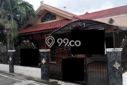 Rumah Jalan Kawi, Dekat Rumah Sakit Elizabeth, Candisari Rumah Jalan Kawi, Dekat Rumah Sakit Elizabeth, Candisari