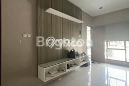 PREMIUM CHOICE! Rumah di Cinere, 2 KM, Area Strategis, LT 113m² LB 120m² PREMIUM CHOICE! Rumah di Cinere, 2 KM, Area Strategis, LT 113m² LB 120m²