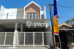 Jual Rumah Strategis Bagus Punya 3 KT di Rungkut Surabaya SHM Jual Rumah Strategis Bagus Punya 3 KT di Rungkut Surabaya SHM
