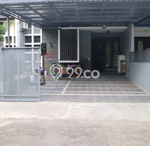 Rumah Lokasi Strategis area Batununggal, Bandung, Luas 126m² LB 108m² Rumah Lokasi Strategis area Batununggal, Bandung, Luas 126m² LB 108m²