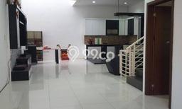 Rumah Modern 3 KT di Taman Kopo Indah Bandung Semi Furnished Rumah Modern 3 KT di Taman Kopo Indah Bandung Semi Furnished