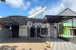 Jual Rumah Strategis Bagus Punya 5 KT di Balikpapan Utara Balikpapan SHM Jual Rumah Strategis Bagus Punya 5 KT di Balikpapan Utara Balikpapan SHM