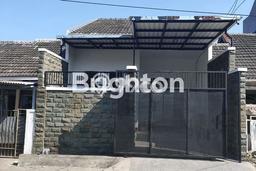 Rumah dengan Lokasi Strategis 2 KT di Pondok Tjandra, Sidoarjo Rumah dengan Lokasi Strategis 2 KT di Pondok Tjandra, Sidoarjo