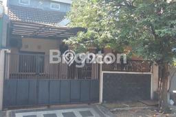 Jual Segera Rumah 2 KT 1 KM di Jantung Kota Waru, Sidoarjo Jual Segera Rumah 2 KT 1 KM di Jantung Kota Waru, Sidoarjo