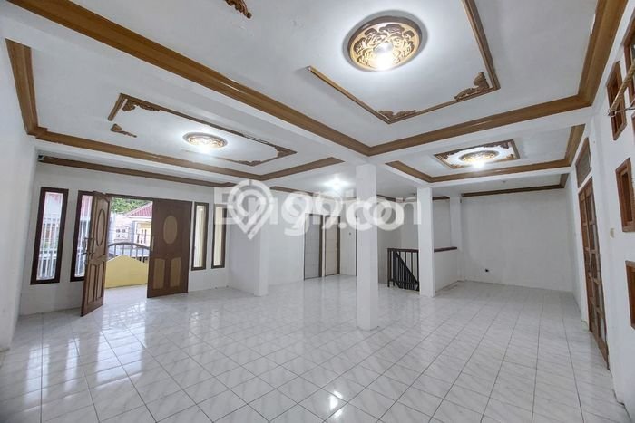 DISEWAKAN RUMAH TINGGAL 2 1/2 LANTAI, SIAP HUNI, COCOK UNTUK MESS / KANTOR TAMANSARI BUKIT MUTIARA BALIKPAPAN / WIKA DISEWAKAN RUMAH TINGGAL 2 1/2 LANTAI, SIAP HUNI, COCOK UNTUK MESS / KANTOR TAMANSARI BUKIT MUTIARA BALIKPAPAN / WIKA