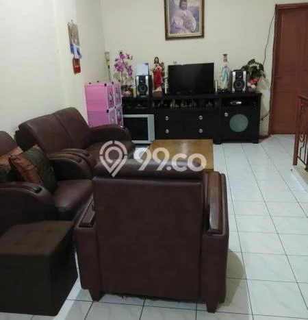 Rumah Luxury Modern Tanpa Renovasi di Jelambar Jakarta Barat Rumah Luxury Modern Tanpa Renovasi di Jelambar Jakarta Barat