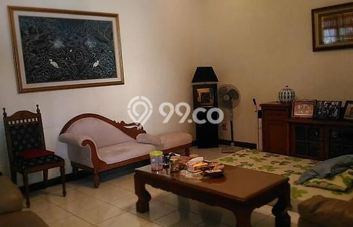 Jual Rumah Luas Megah Dengan View Eksklusif di Jatiwaringin, Bekasi Jual Rumah Luas Megah Dengan View Eksklusif di Jatiwaringin, Bekasi