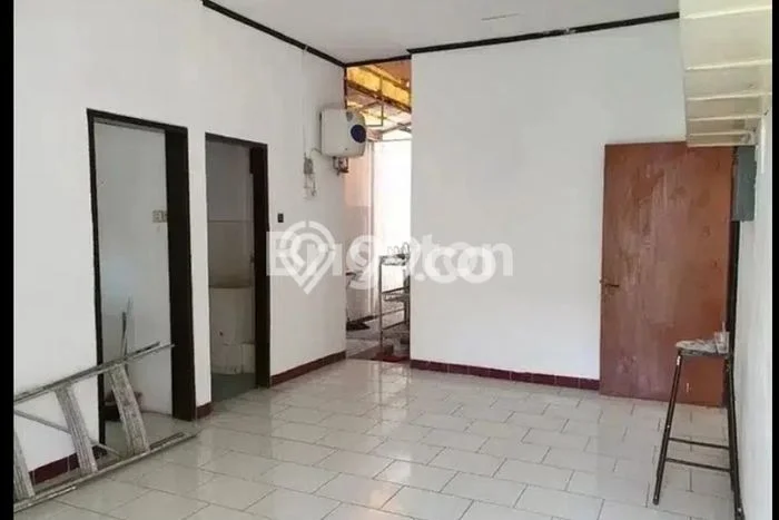 Rumah Eksklusif Dijual LT 300m2 di Gubeng, Surabaya Rumah Eksklusif Dijual LT 300m2 di Gubeng, Surabaya