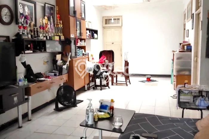 Hunian Nyaman Asri 4 KT Siap Huni di Jelambar Jakarta Barat Hunian Nyaman Asri 4 KT Siap Huni di Jelambar Jakarta Barat