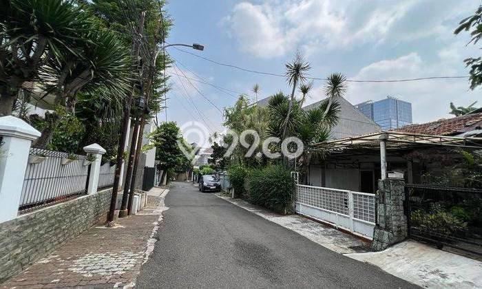 Siap Huni Rumah Mewah 3 Kamar di Pancoran Dekat ke Mana Pun Siap Huni Rumah Mewah 3 Kamar di Pancoran Dekat ke Mana Pun