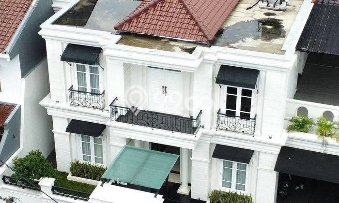 Dijual Rumah Mewah Exclusive di Tebet, Jakarta Selatan Dijual Rumah Mewah Exclusive di Tebet, Jakarta Selatan