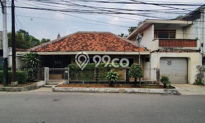 For Sale Rumah Mewah Exclusive di Tebet, Jakarta Selatan For Sale Rumah Mewah Exclusive di Tebet, Jakarta Selatan