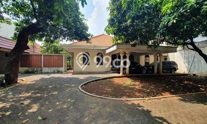 For Sale Rumah Mewah Exclusive di Tebet, Jakarta Selatan For Sale Rumah Mewah Exclusive di Tebet, Jakarta Selatan