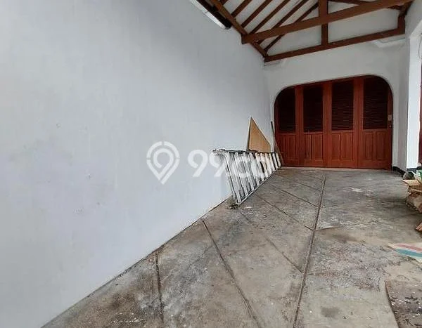 Rumah Bagus Siap Huni Di Tebet Luas 200m2 Lokasi Strategis Rumah Bagus Siap Huni Di Tebet Luas 200m2 Lokasi Strategis