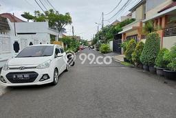 Rumah Bagus Siap Huni Di Tebet Luas 200m2 Lokasi Strategis Rumah Bagus Siap Huni Di Tebet Luas 200m2 Lokasi Strategis