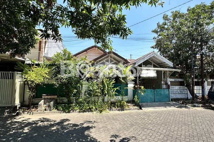 Rumah Strategis Minimalis Lb 120m2 di Rungkut, Surabaya Rumah Strategis Minimalis Lb 120m2 di Rungkut, Surabaya