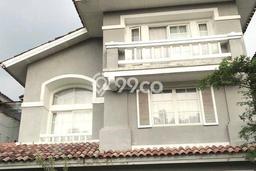 Rumah Terawat di Sentul City, Bogor, Luas Tanah 287m², Luas Bangunan 243m² Rumah Terawat di Sentul City, Bogor, Luas Tanah 287m², Luas Bangunan 243m²