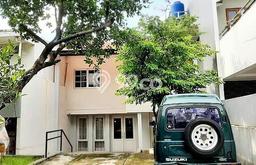 For Sale! Premium House LT 247m2 Desain Elegan di Green Ville For Sale! Premium House LT 247m2 Desain Elegan di Green Ville