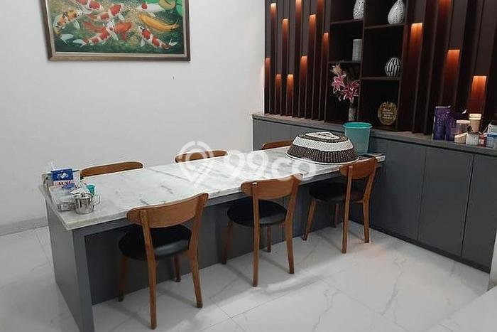 Hunian Mewah LB 450m2 Siap Huni Desain Elegan di Kalideres, Jakarta Barat Hunian Mewah LB 450m2 Siap Huni Desain Elegan di Kalideres, Jakarta Barat