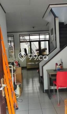 Rumah Minimalis 4 KT di Joglo Jakarta Barat Rumah Minimalis 4 KT di Joglo Jakarta Barat