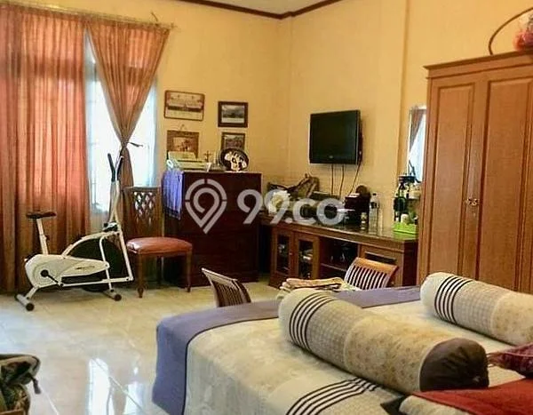 Jual Rumah Luas Elegan Dengan View Cantik di Bendungan Hilir, Jakarta Pusat Jual Rumah Luas Elegan Dengan View Cantik di Bendungan Hilir, Jakarta Pusat