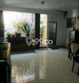 Rumah Luxury Modern Tanpa Renovasi di Salemba Jakarta Pusat Rumah Luxury Modern Tanpa Renovasi di Salemba Jakarta Pusat
