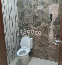 For Sale! Premium House LT 104m2 Desain Modern di Otista For Sale! Premium House LT 104m2 Desain Modern di Otista