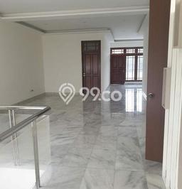 Jual Rumah Mewah Megah Dengan View Eksklusif di Joglo, Jakarta Barat Jual Rumah Mewah Megah Dengan View Eksklusif di Joglo, Jakarta Barat
