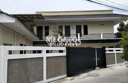 Siap Huni Rumah Mewah 15 Kamar di Karang Tengah Dekat ke Mana Pun Siap Huni Rumah Mewah 15 Kamar di Karang Tengah Dekat ke Mana Pun