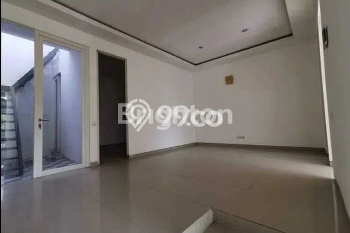 Rumah Modern Minimalis 4 KT Siap Huni di Sambikerep Rumah Modern Minimalis 4 KT Siap Huni di Sambikerep