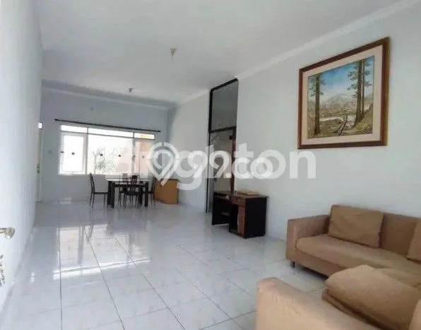 Rumah Modern 2 Kamar LT 240m2 di Puri Anjasmoro Rumah Modern 2 Kamar LT 240m2 di Puri Anjasmoro
