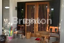 For Sale Rumah 4 Kamar Lokasi Strategis Bagus dan Strategis di Tembalang For Sale Rumah 4 Kamar Lokasi Strategis Bagus dan Strategis di Tembalang