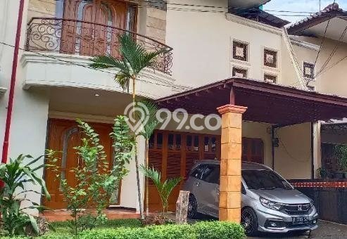 Ready to Use! Premium House LT 451m2 Desain Elegan di Ragunan Ready to Use! Premium House LT 451m2 Desain Elegan di Ragunan