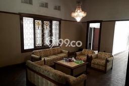 Dijual Rumah Luas Megah Dengan View Cantik di Dago, Bandung Dijual Rumah Luas Megah Dengan View Cantik di Dago, Bandung