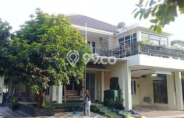 Dijual Rumah Luas Megah Dengan View Eksklusif di Grand Wisata, Bekasi Dijual Rumah Luas Megah Dengan View Eksklusif di Grand Wisata, Bekasi