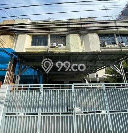 Hunian Eksklusif Siap Huni LT 90m2 di Kebon Jeruk, Jakarta Barat Hunian Eksklusif Siap Huni LT 90m2 di Kebon Jeruk, Jakarta Barat