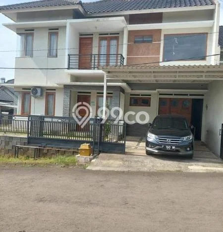 Rumah Mewah Siap Huni LT 225m2 di Cibinong, Bogor Rumah Mewah Siap Huni LT 225m2 di Cibinong, Bogor
