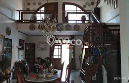 Hunian Impian Keluarga! Rumah Mewah di Ciputat Timur, Tangerang Selatan, Luas 700m² Bangunan 300m² Hunian Impian Keluarga! Rumah Mewah di Ciputat Timur, Tangerang Selatan, Luas 700m² Bangunan 300m²
