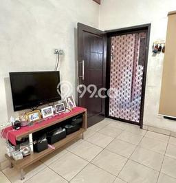 Rumah kawasan Taman Palem, Jakarta Barat, LT 56m² Bangunan 100m² Rumah kawasan Taman Palem, Jakarta Barat, LT 56m² Bangunan 100m²