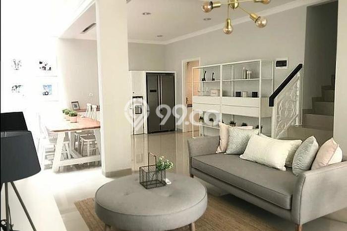 Dijual Rumah Mewah Elegan Dengan View Eksklusif di Alam Sutera, Tangerang Dijual Rumah Mewah Elegan Dengan View Eksklusif di Alam Sutera, Tangerang